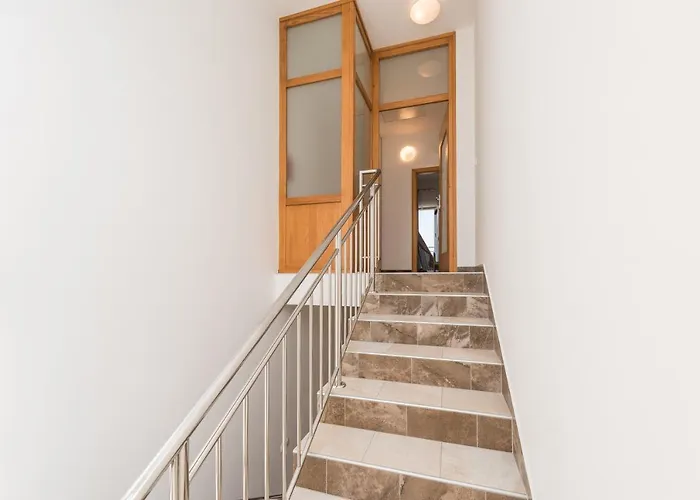 Apartamento Petra S Bazenom, Rostiljem I Parkingom *